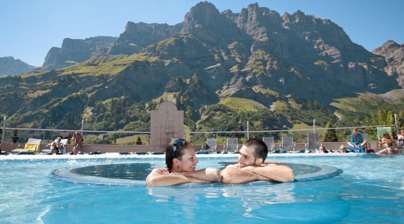 Thermal Hotels & Walliser Alpentherme Leukerbad