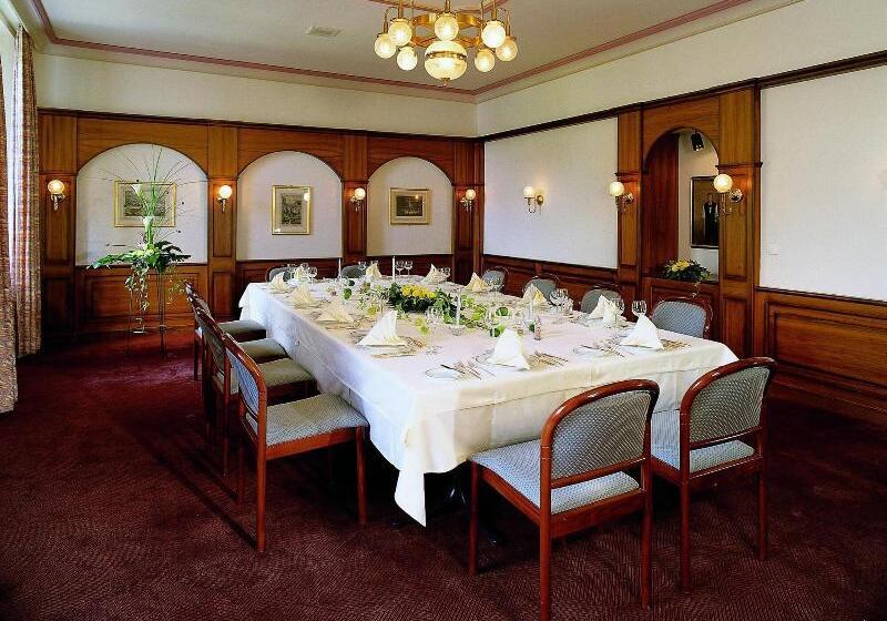 Thermal Hotels & Walliser Alpentherme Leukerbad