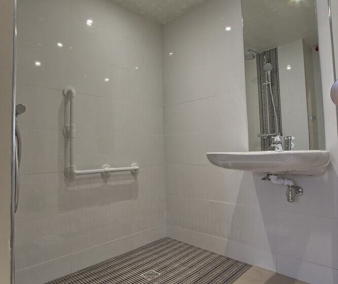 בית מלון כפרי Hôtel Chamar