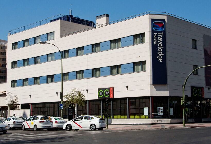 هتل Travelodge Torrelaguna