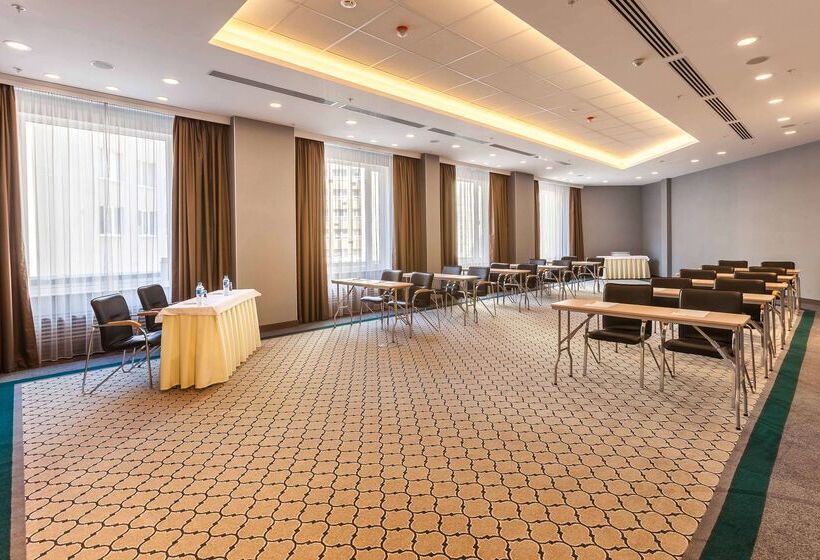 Doubletree By Hilton Hotel Tyumen