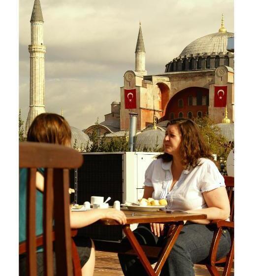 هتل Uyan   Special Class