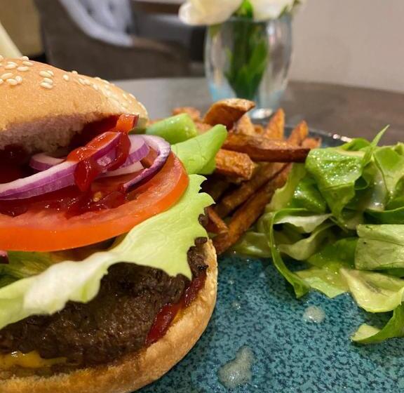 בית מלון כפרי Villa La Tour