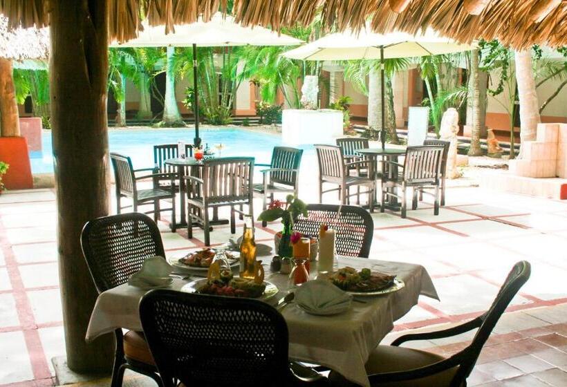 فندق Villas Arqueologicas Chichen Itza