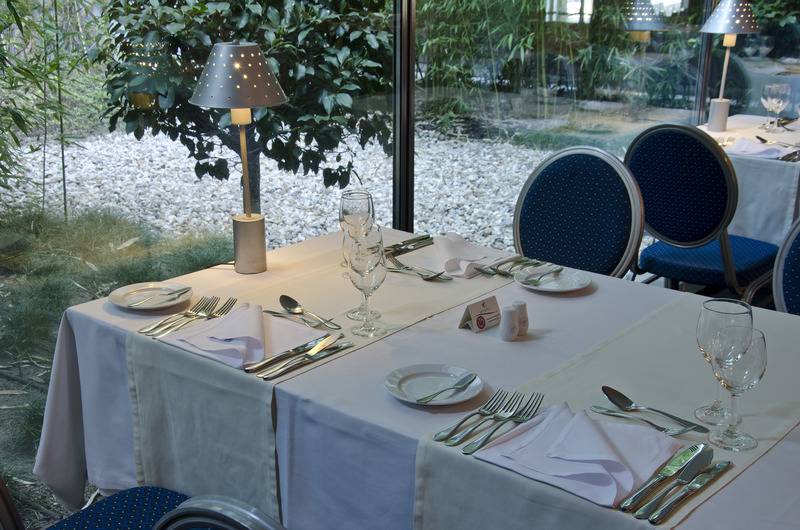 هتل Vip Executive Arts