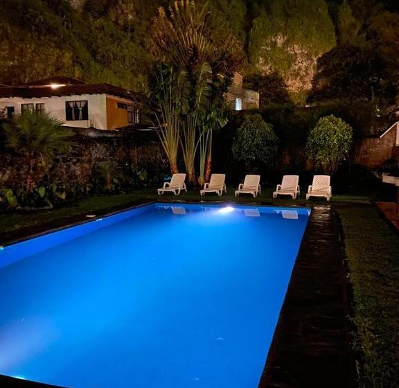 ホテル Volcano Baños