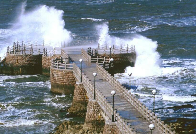 בית מלון כפרי Golden Bay  Weihai