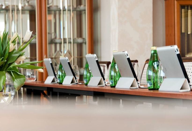 Great Polonia Kraków Airport   Ex Hotel Witek