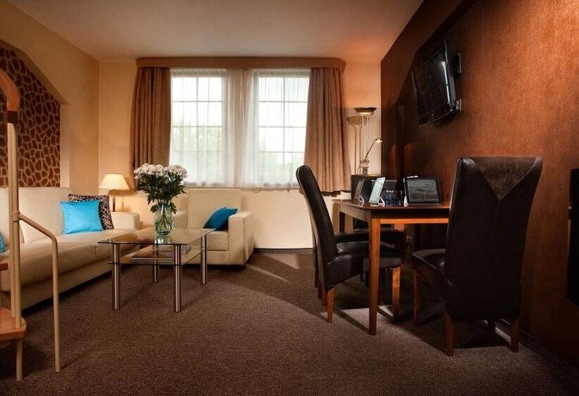 Great Polonia Kraków Airport   Ex Hotel Witek