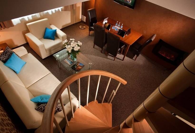 Great Polonia Kraków Airport   Ex Hotel Witek