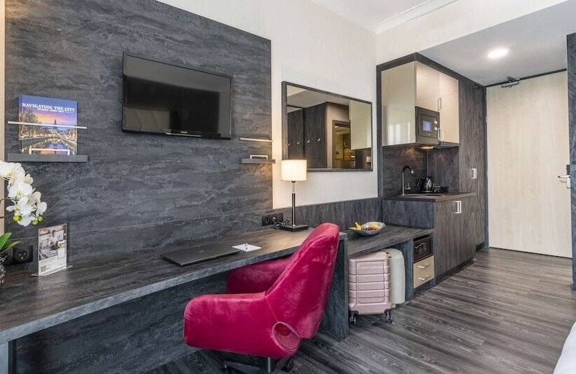 בית מלון כפרי Plaza Premium Grand Winston