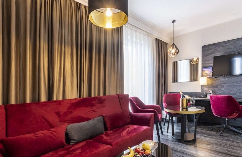 בית מלון כפרי Plaza Premium Grand Winston