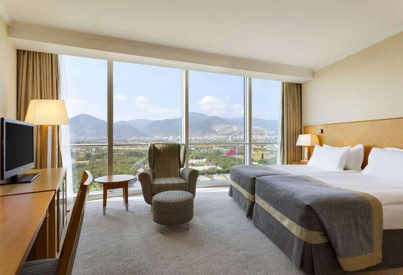 酒店 Wyndham Grand Izmir Ozdilek Thermal & Spa