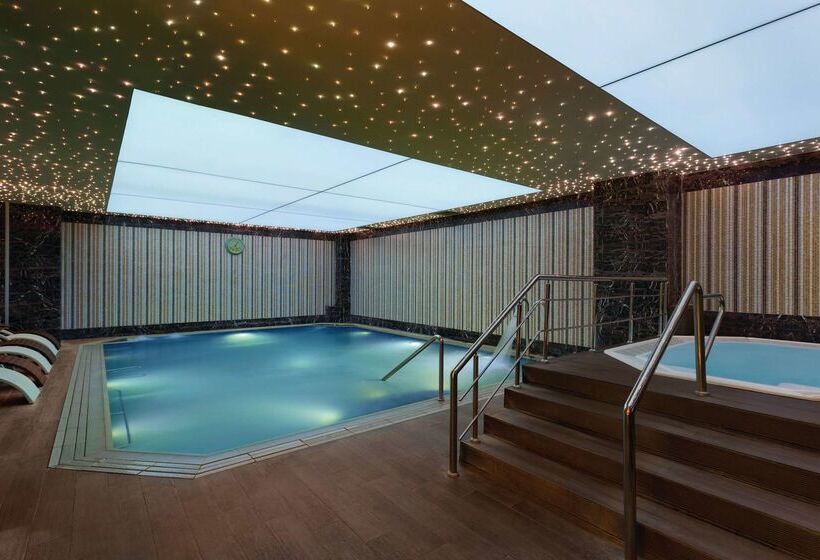 酒店 Wyndham Grand Izmir Ozdilek Thermal & Spa