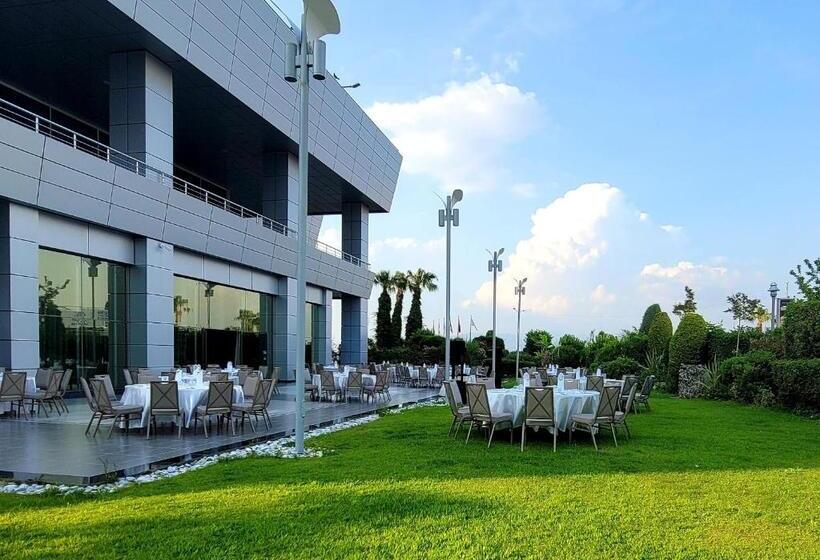 酒店 Wyndham Grand Izmir Ozdilek Thermal & Spa