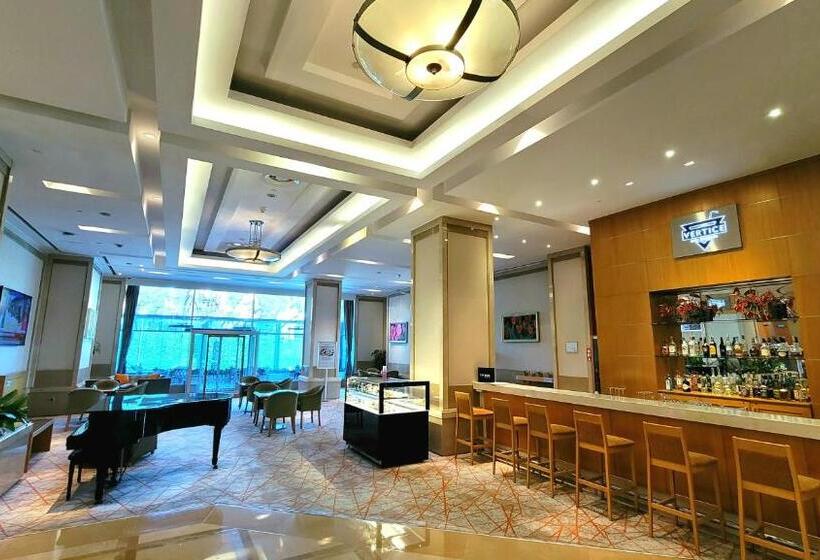 酒店 Wyndham Grand Izmir Ozdilek Thermal & Spa