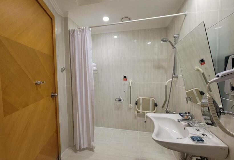 酒店 Wyndham Grand Izmir Ozdilek Thermal & Spa