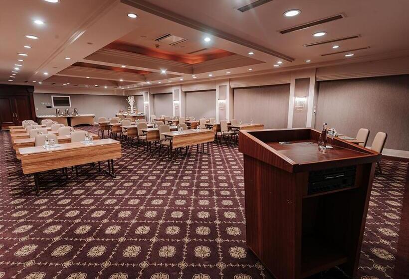 Zorlu Grand Hotel Trabzon