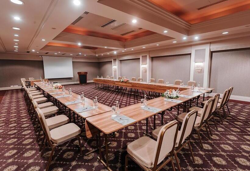 Zorlu Grand Hotel Trabzon