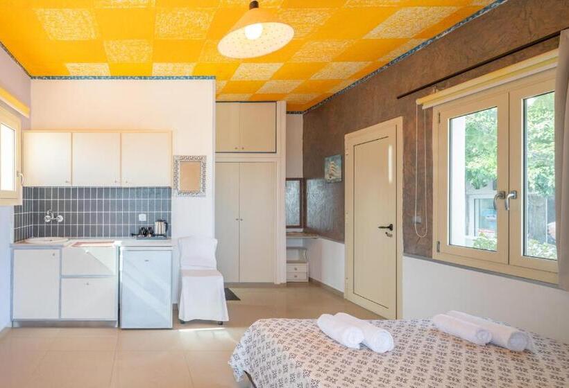 Korifi Apts & Std Adults Only