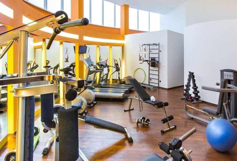 Novotel Saint Petersburg Centre