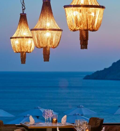 אתר נופש Myconian Imperial   Leading Hotels Of The World