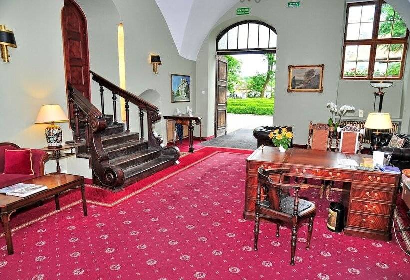 Schlosshotel Podewils