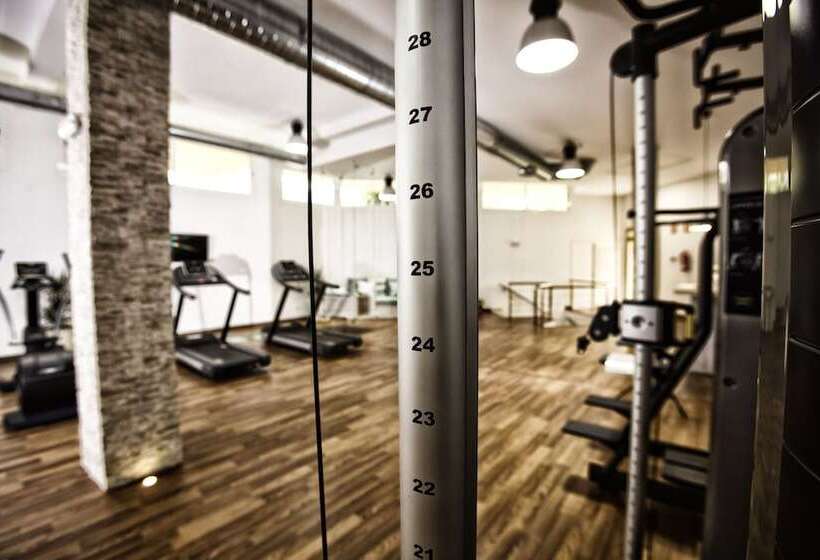 Aloha Hill Club Golf & Spa Apartments