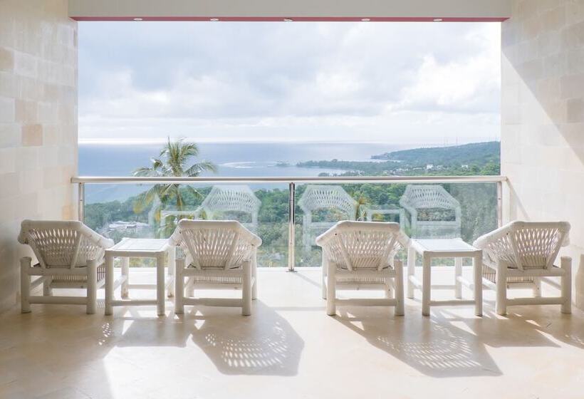 تختخواب و صبحانه Villa Senja Lombok