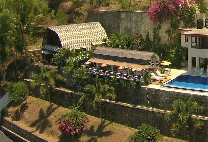 تختخواب و صبحانه Villa Senja Lombok
