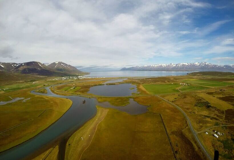 Höfði Cottages