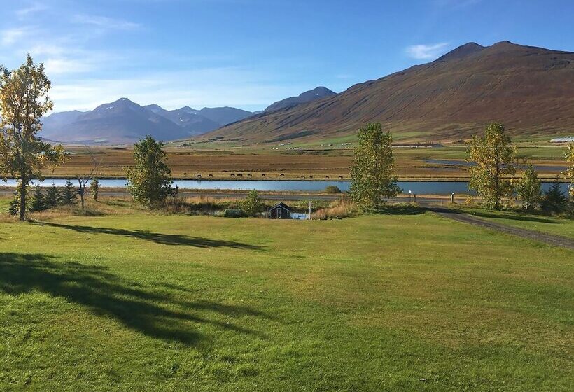 Höfði Cottages