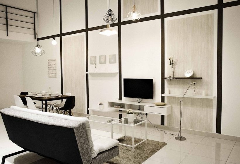 Отель 3 Towers Kl City @ Penguin Homes