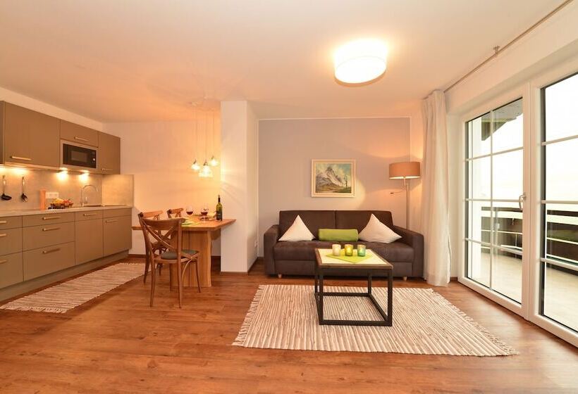 Отель Alpenhaus Steiner