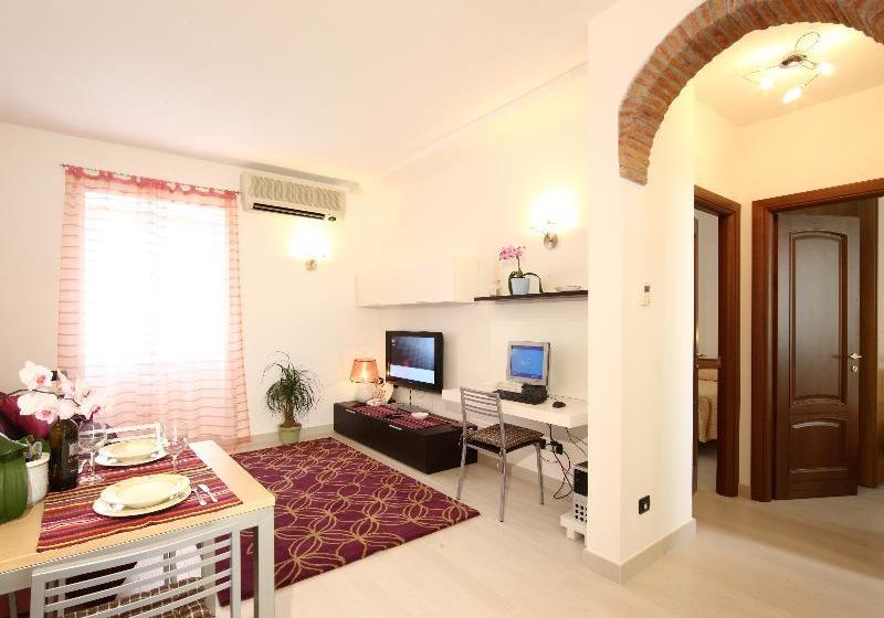 فندق Appartamenti In Piazzetta