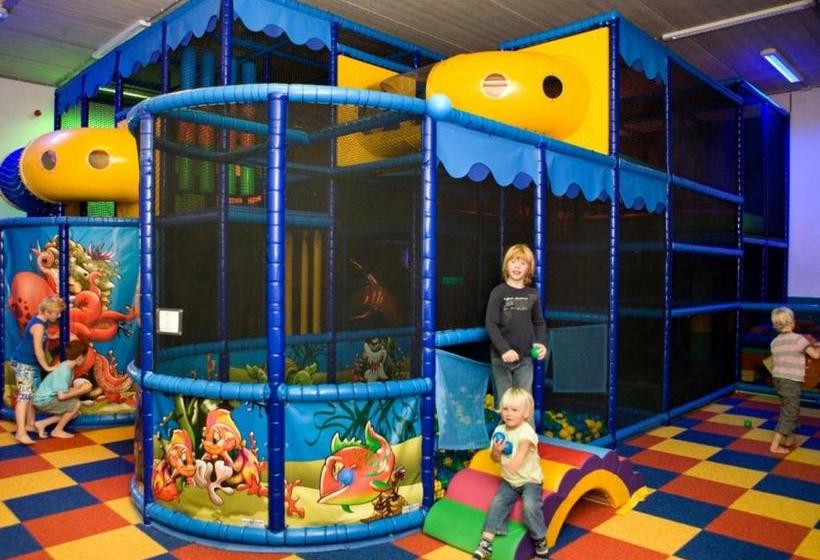 בית מלון כפרי Landal Waterparc Veluwemeer