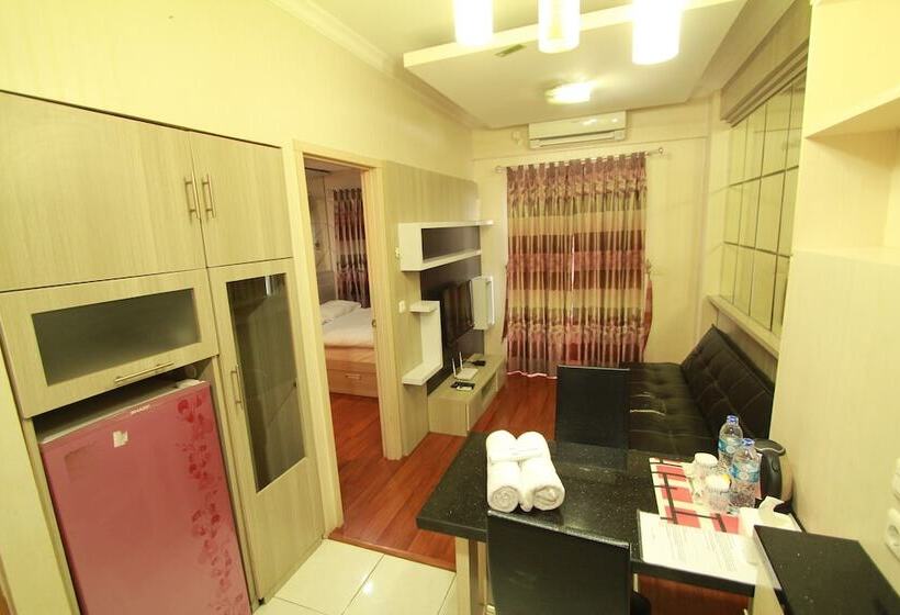 هتل Myrooms Bekasi
