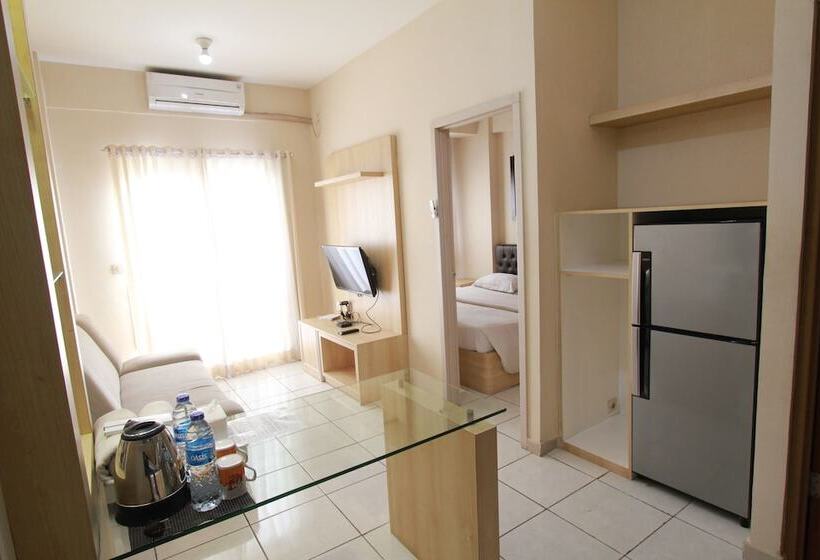 Отель Myrooms Bekasi