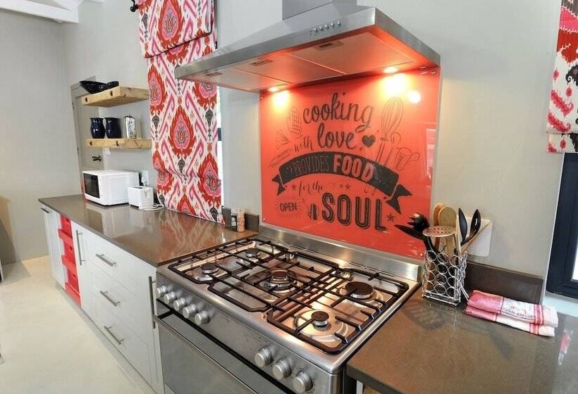 فندق Ocean Breeze