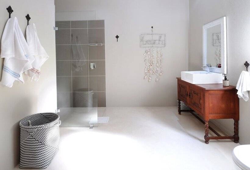 فندق Ocean Breeze