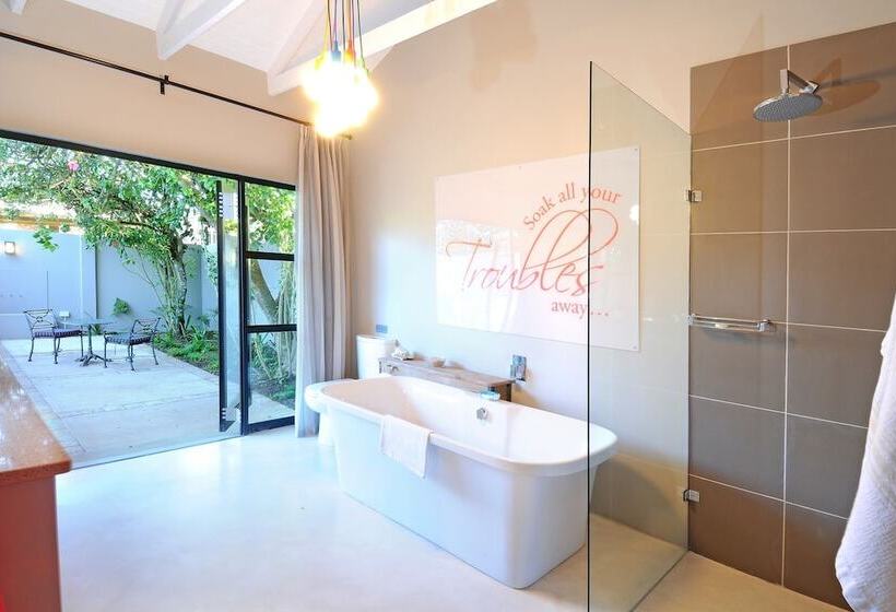 فندق Ocean Breeze