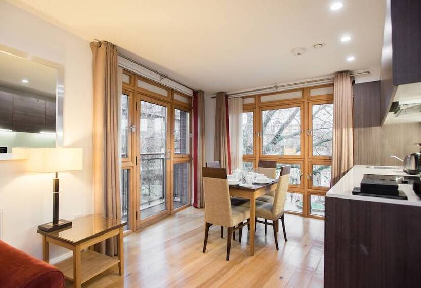 호텔 Premier Suites Plus Bristol Cabot Circus