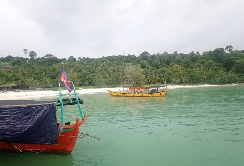 호텔 Sunrise Vuth Resort