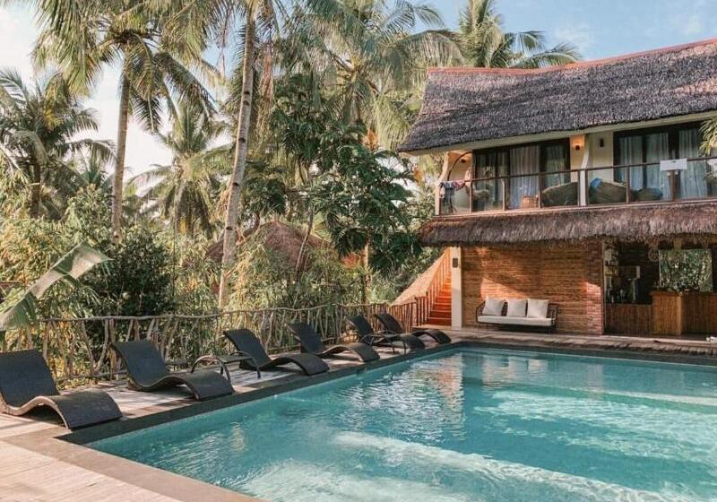 هتل The Hillside Resort Siargao