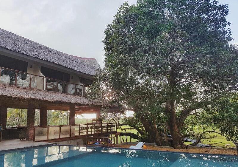 هتل The Hillside Resort Siargao