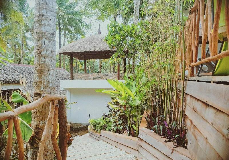 هتل The Hillside Resort Siargao
