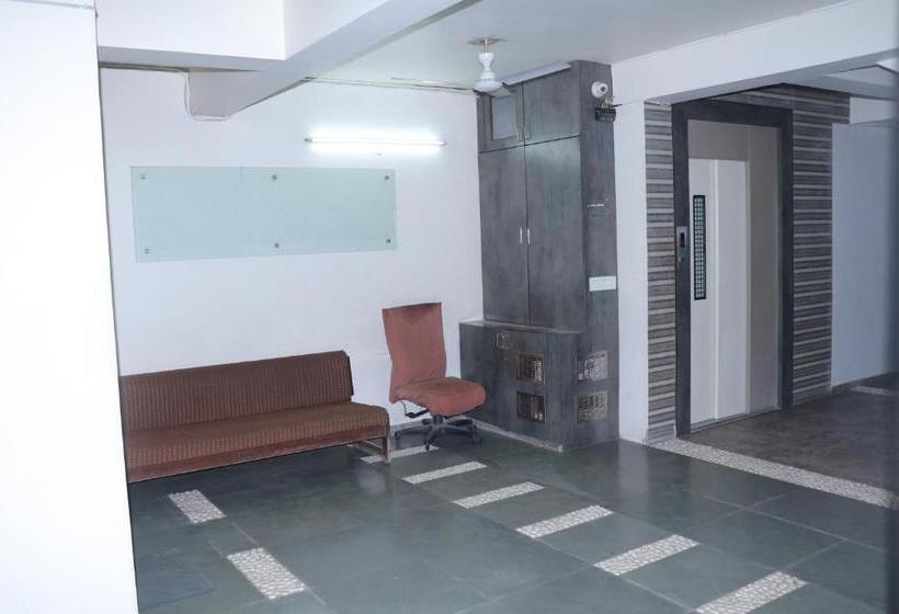 酒店 The Rio Orchid