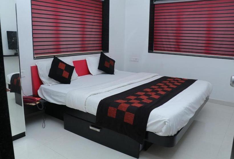 酒店 The Rio Orchid