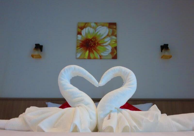 Отель Winrisa Place