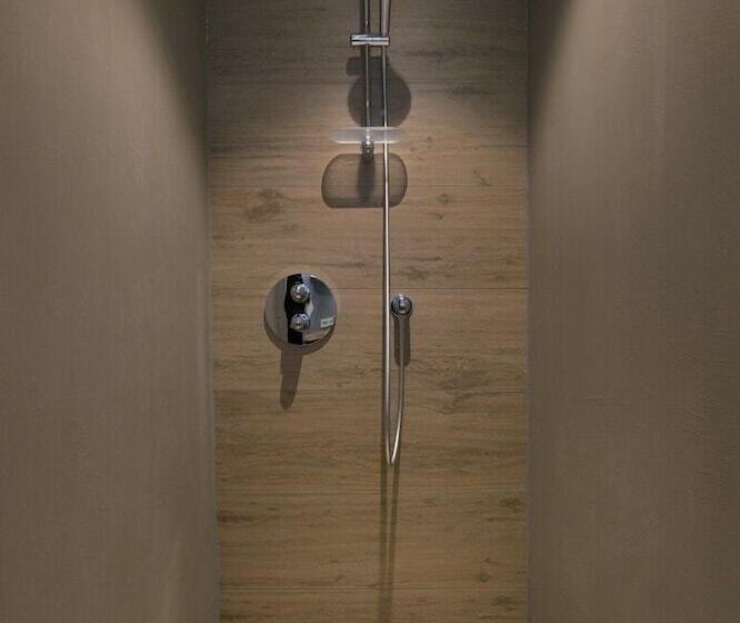 هتل Zandpaviljoen Pier 7